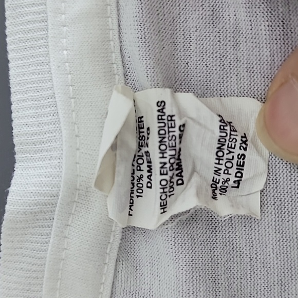 Women's Saint Bernard T-Shirt - Picture 7 of 8